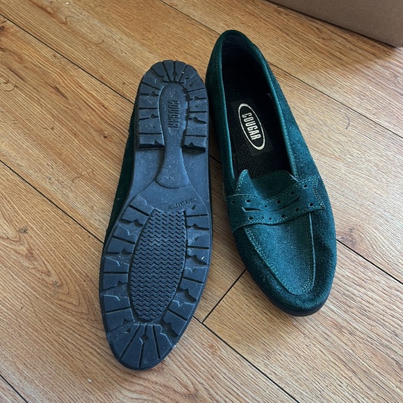 Cougar Green Suade loafer made in Spain - Picture 2 of 4